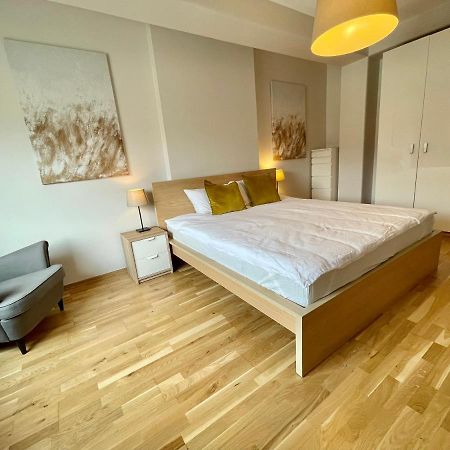 ורוצלב Boutique Apartments - Old Town 120M2 - Private Underground Parking - מראה חיצוני תמונה